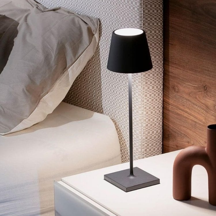 Rechargeable Table Lamp