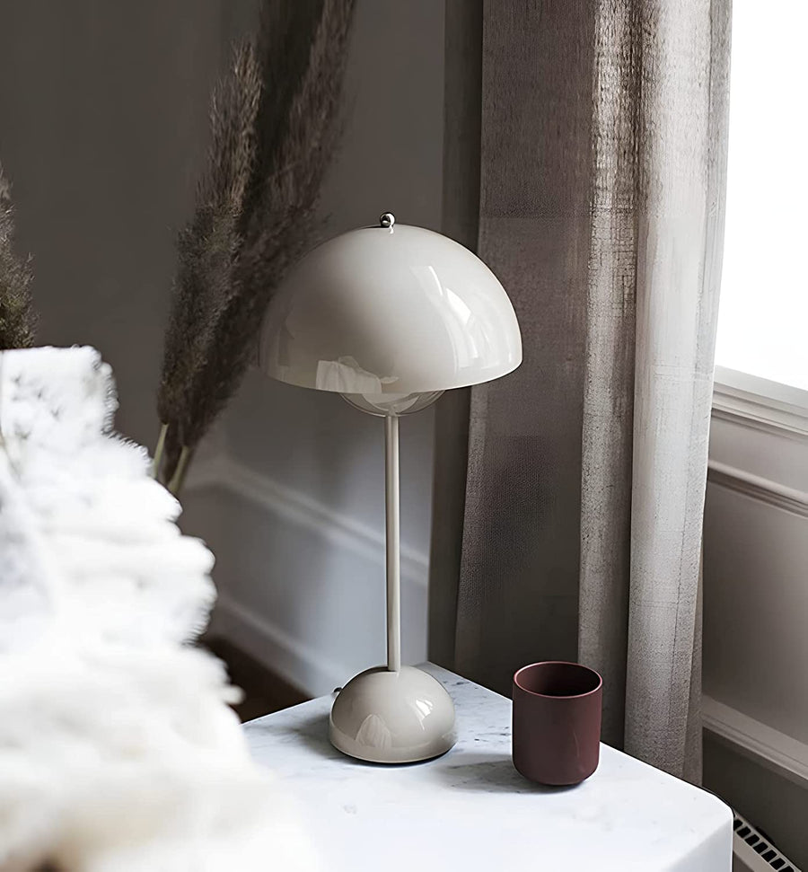 Minimalist Flowerpot Portable Mushroom Table Lamp