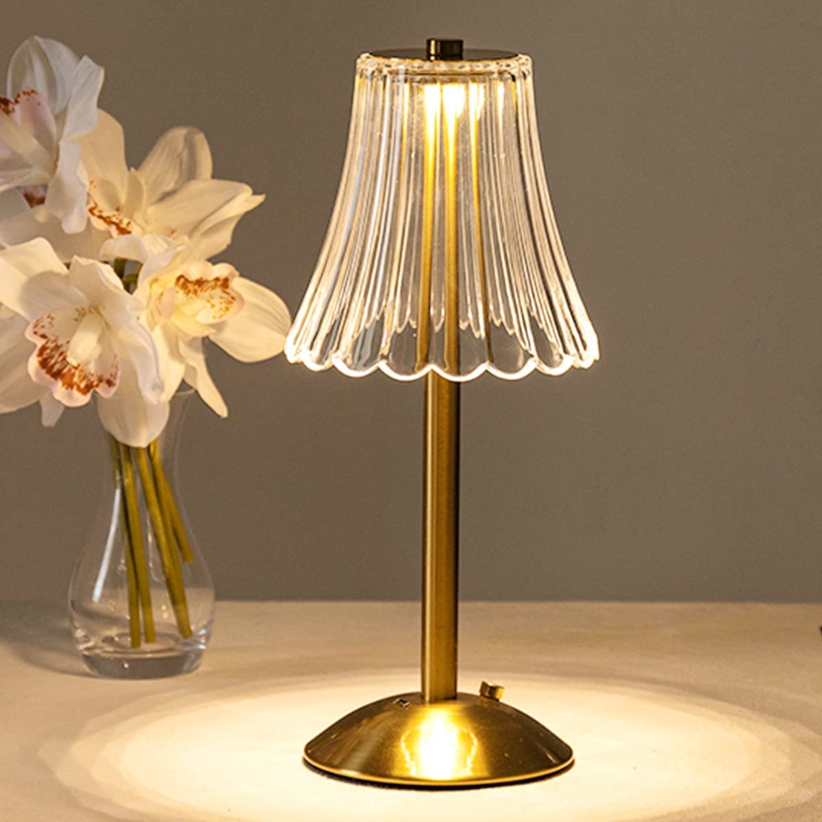 Luxury Glass Table Lamp with Sparkling Crystal Shade